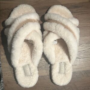 UGG Women's Soft Cream Slippers